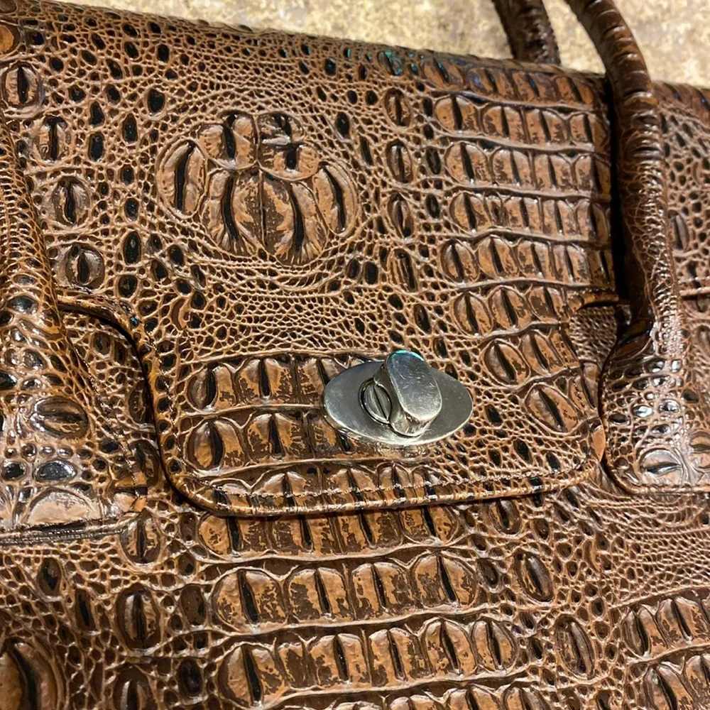 Diva Collection Brown Handbag with Two Handles bag - Picture 5 of 17